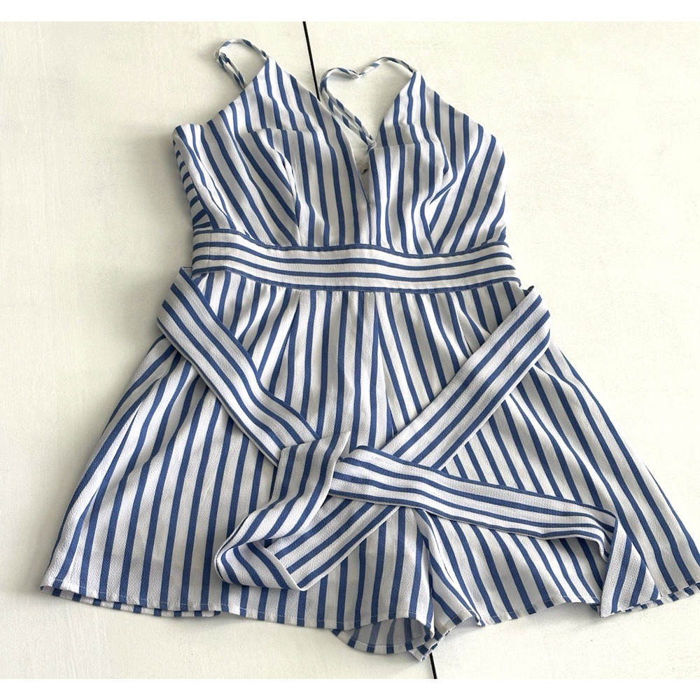 Gianni Bini Striped Blue & White‎ Romper Size XS